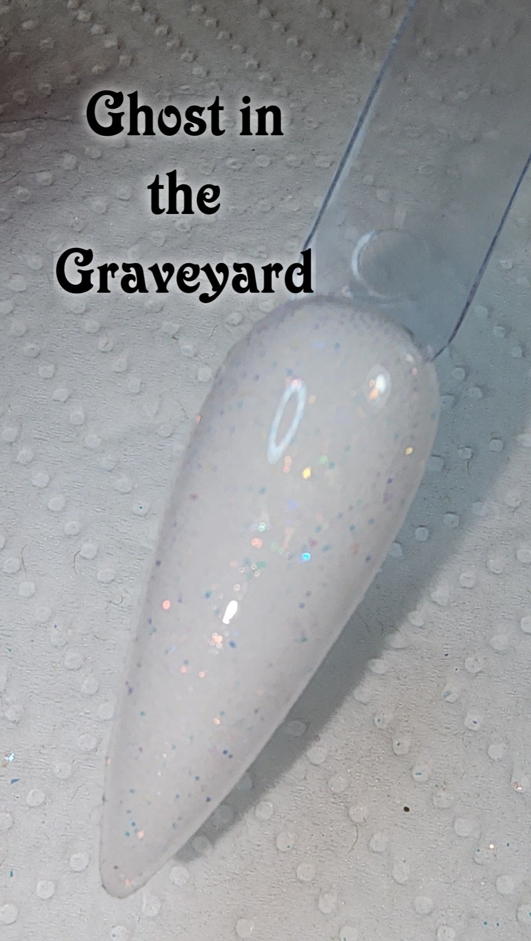 Ghost in the graveyard (Halloween collection)