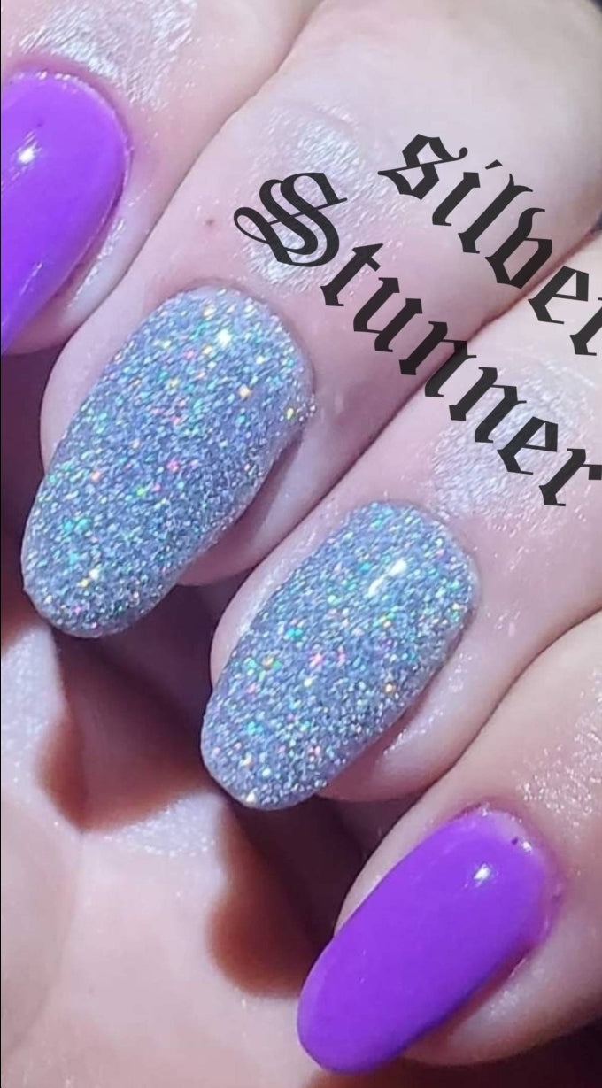 Silver Stunner, silver halographic glitter dip powder