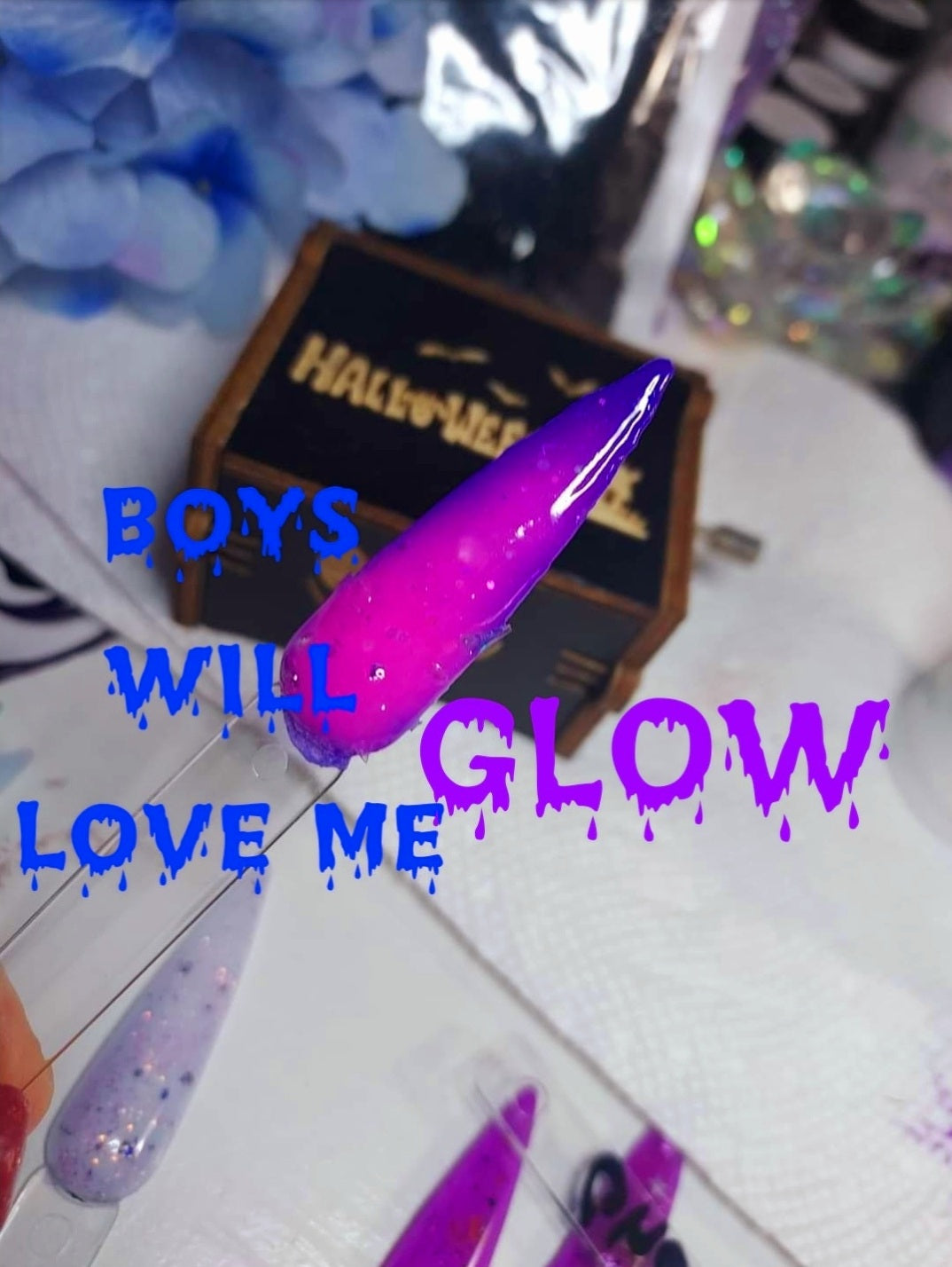 Boys will love me (glow)